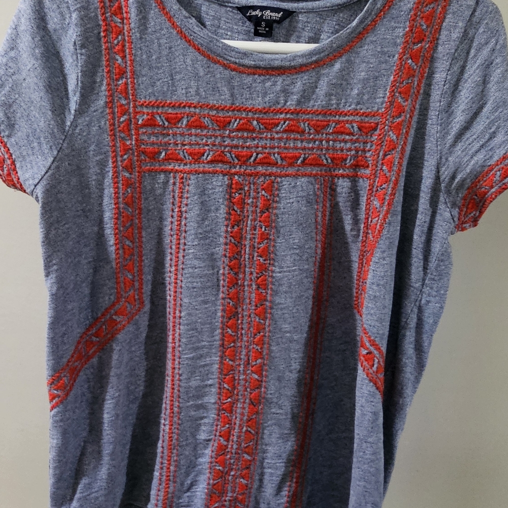 Lucky Brand Gray and Orange Embroidered Short Sleeve Blouse